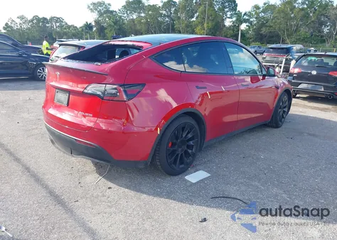 2022 Tesla Model Y Performance Dual Motor All-Wheel Drive from USA, damaged, VIN 7SAYGDEF3NF521521